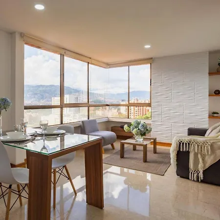 Apartamento Alcazar De Oviedo By Host Medellin Sas Habitación foto