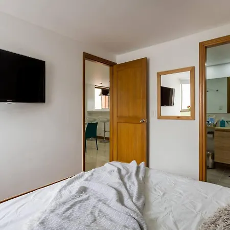 Apartamento Alcazar De Oviedo By Host Medellin Sas Habitación foto
