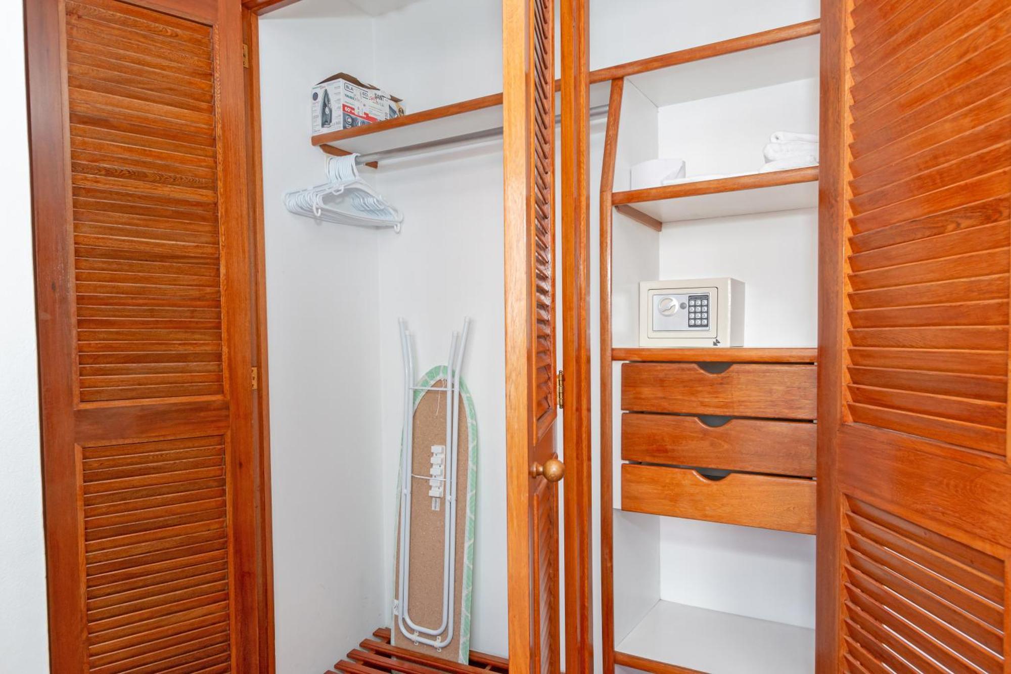 Alcazar De Oviedo By Host Sas Apartment Medellin