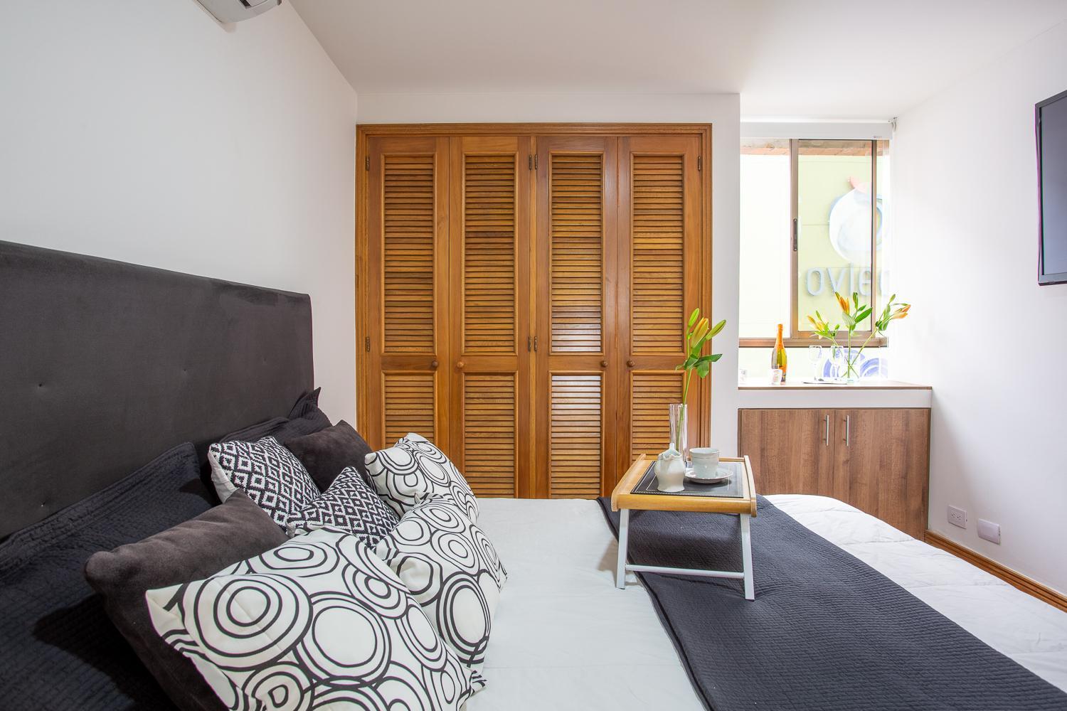 Alcazar De Oviedo By Host Sas Apartment