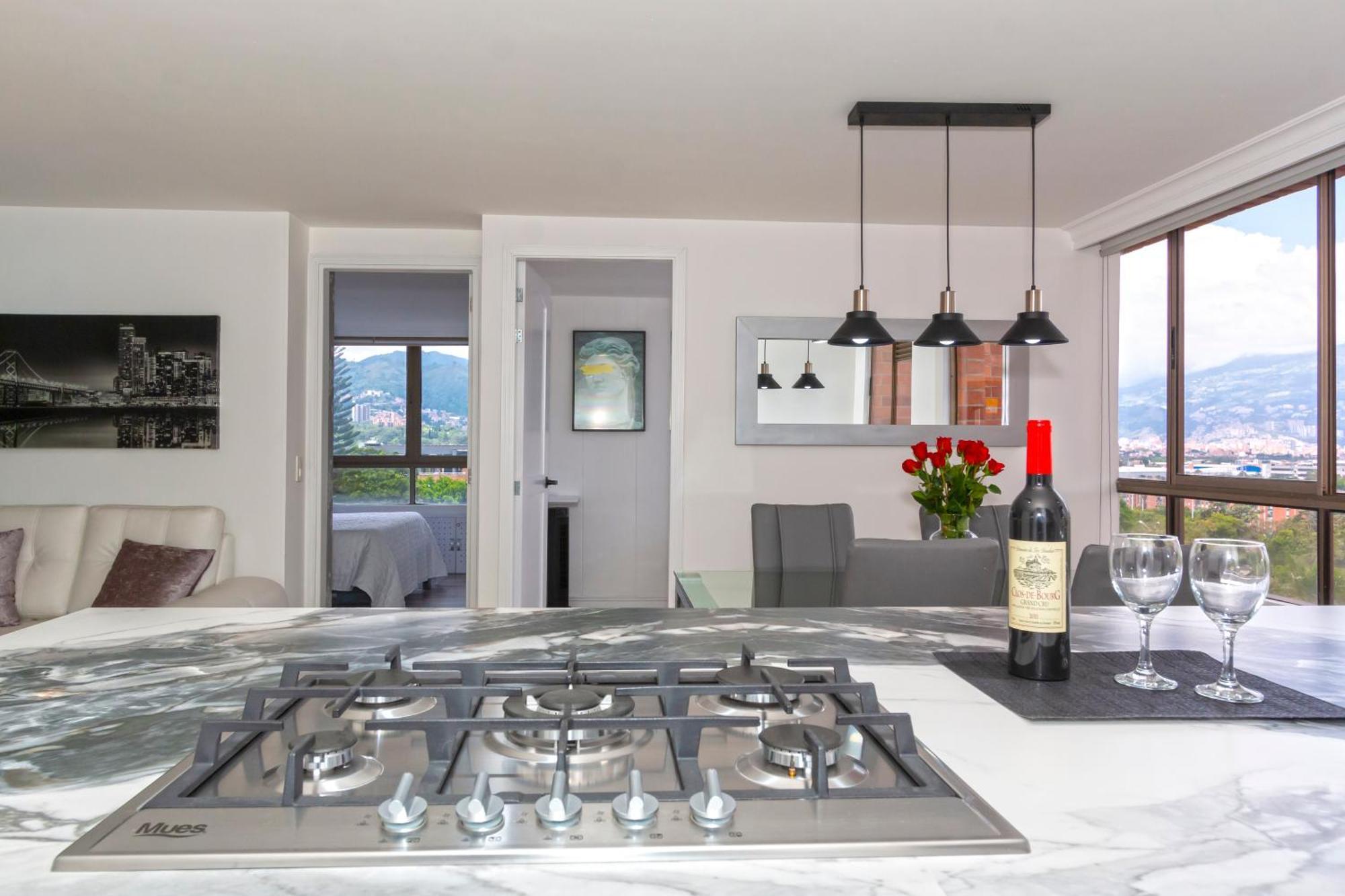 Apartment Alcazar De Oviedo By Host Sas Medellin